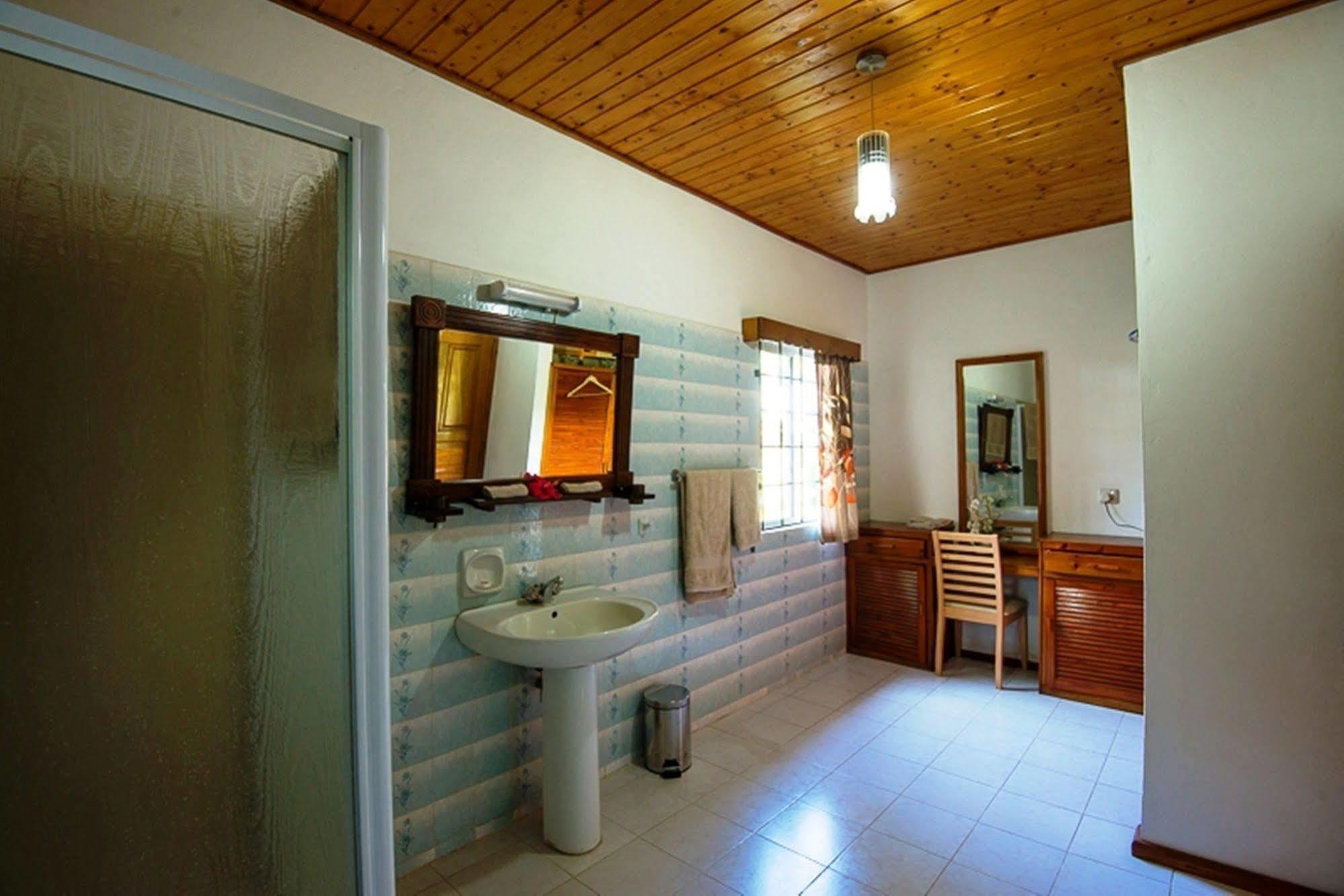 Le Tropique Villa (Adults Only) Grand Anse  Ngoại thất bức ảnh